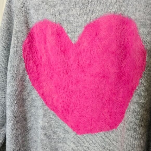 NWT Old Navy Cropped Crew-Neck Sweater large heart pink - Picture 4 of 7